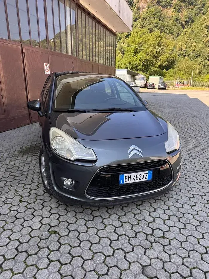 Usata Citroën C3 Exclusive 68 CV (50 kW) 2012 Grigio Berlina