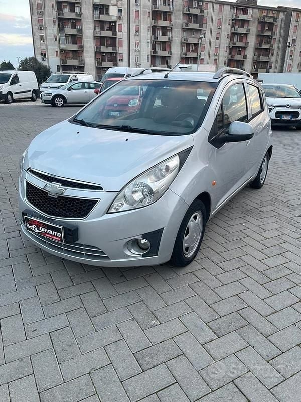 Grigio Usata 2010 Chevrolet Spark Utilitaria | 3900 € (Cara) - Immagine 1/4