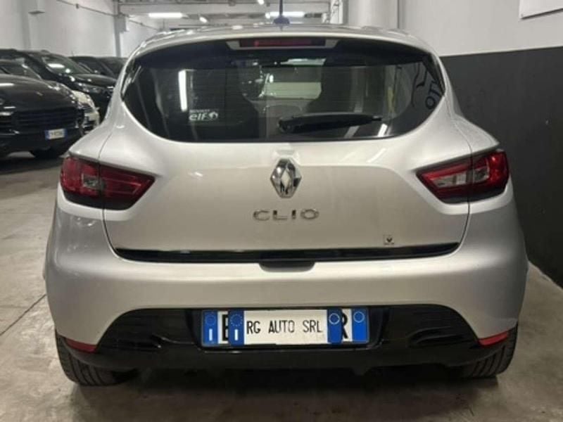 Usata Renault Clio IV 73 CV (53 kW) 2013 Argento Berlina