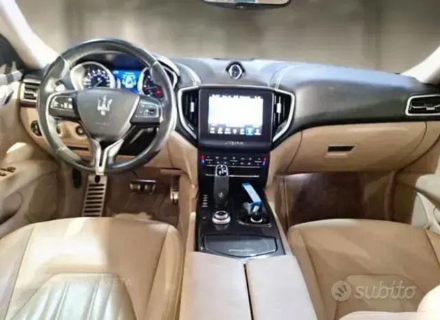 Usata Maserati Ghibli GranLusso 250 CV (183 kW) 2020 Nero Berlina