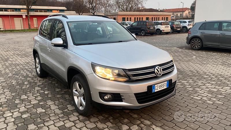 Usata VW Tiguan Trendline 122 CV (89 kW) 2011 Grigio SUV