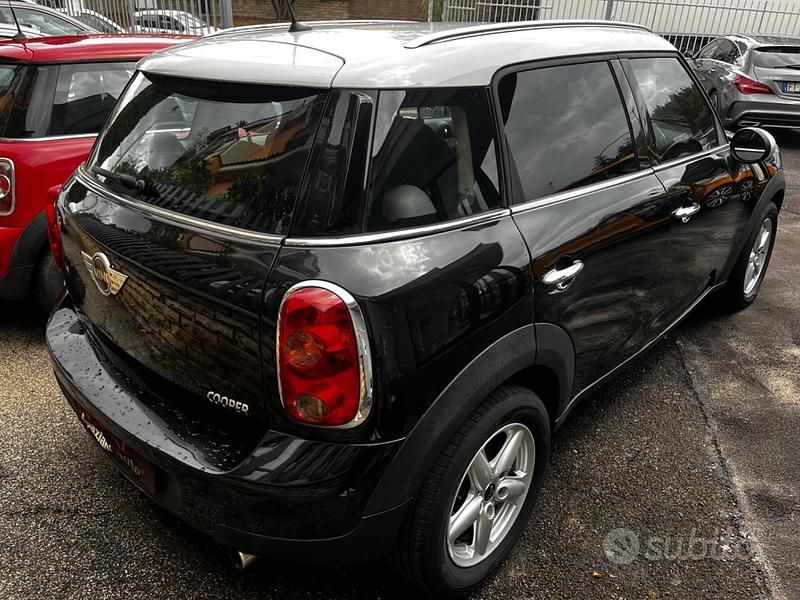 Usata Mini Cooper Countryman 122 CV (89 kW) 2010 Nero SUV