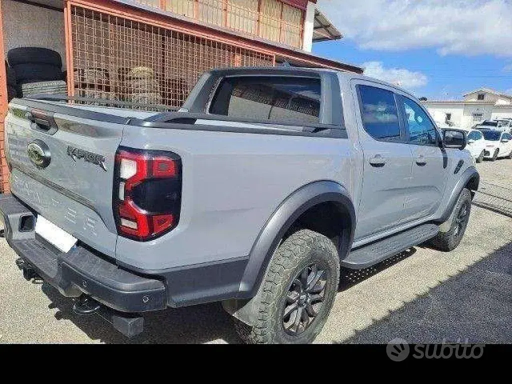 Usata Ford Ranger Raptor 209 CV (153 kW) 2024 Conquer grey Pick-up