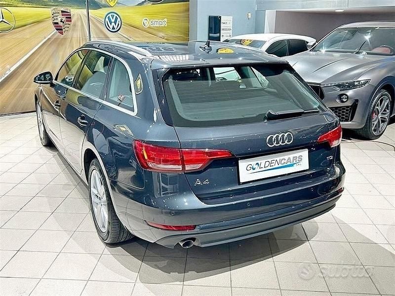 Usata Audi A4 Ambiente 150 CV (110 kW) 2018 Grigio Station wagon