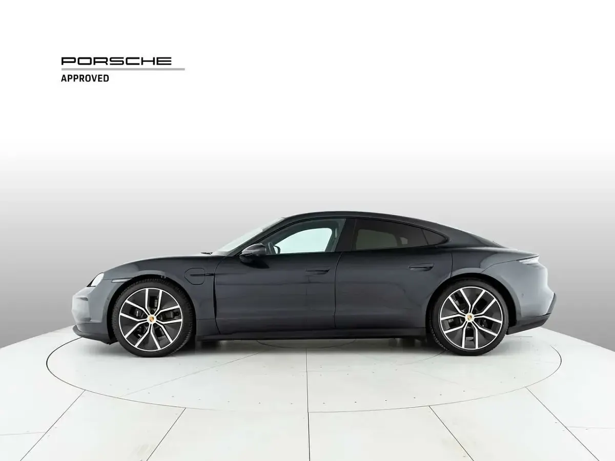 Occasion Porsche Taycan Performance Package 319 kW (435 PK) 2024 Grijs Sedan