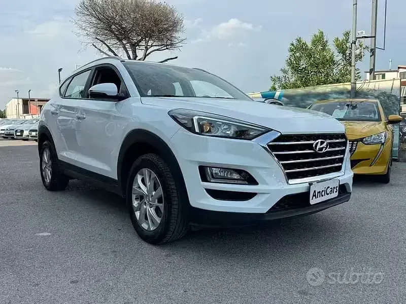 Usata Hyundai Tucson 132 CV (97 kW) 2019 Bianco SUV