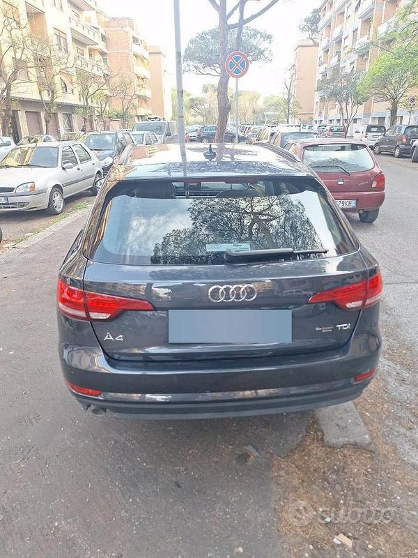 Usata Audi A4 122 CV (89 kW) 2017 Nero Station wagon