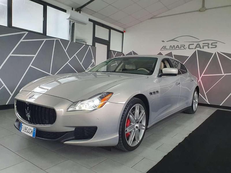 Usata Maserati Quattroporte GranLusso 530 CV (389 kW) 2013 Silver beige Berlina