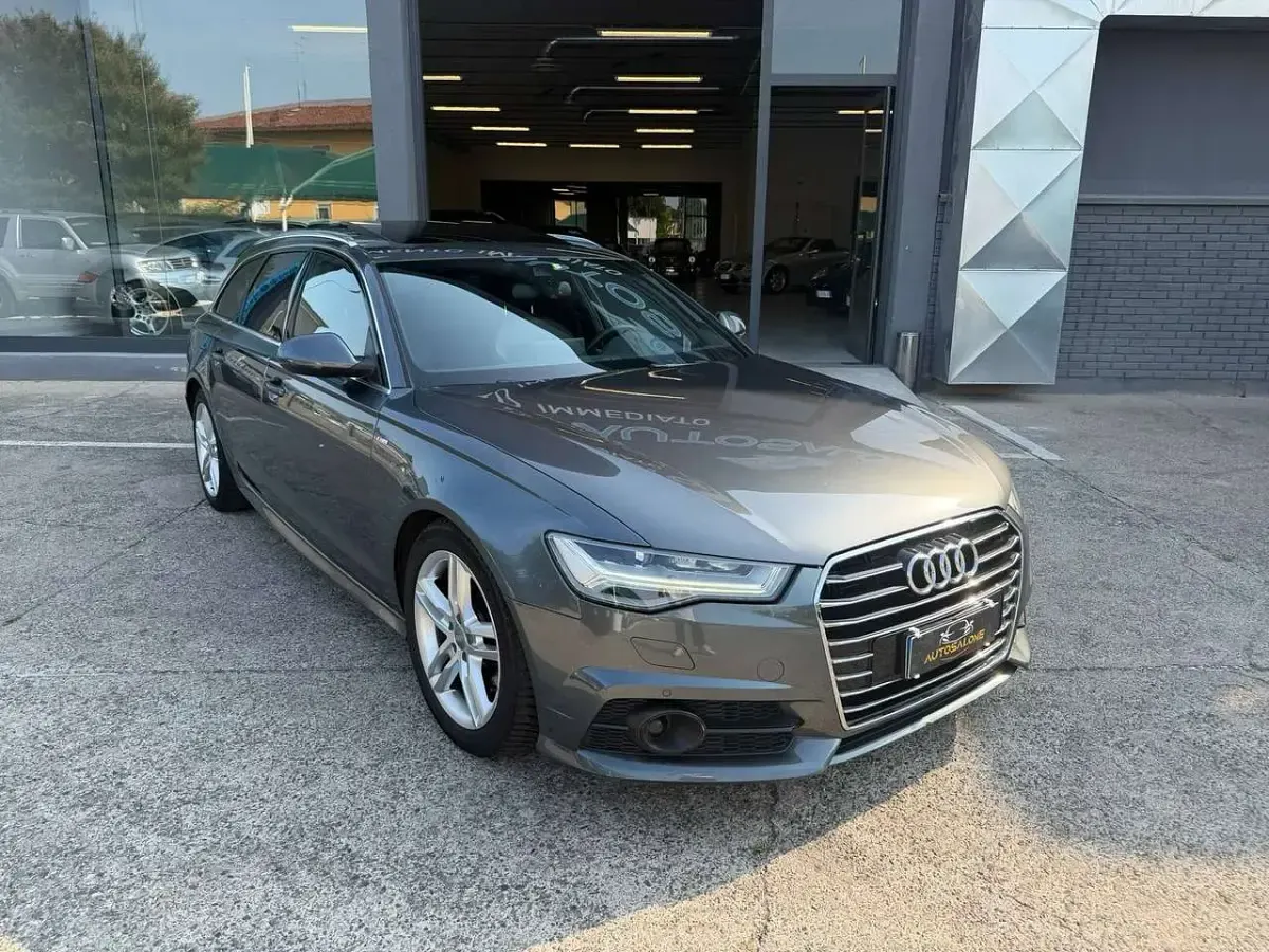 Usata Audi A6 Business 190 CV (139 kW) 2018 Grigio Station wagon