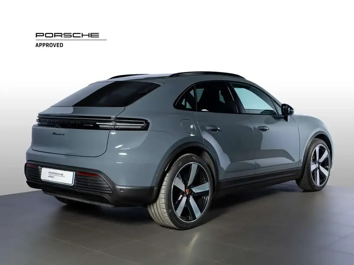 Usata Porsche Macan 144 kW (197 CV) 2025 Grigio ardesia neo SUV