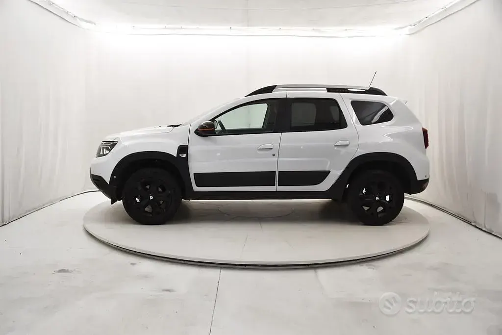 Usata Dacia Duster Extreme 101 CV (74 kW) 2022 Bianco SUV