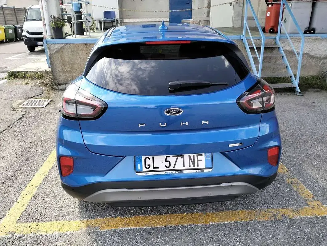 Usata Ford Puma Titanium X 125 CV (91 kW) 2022 Blu/azzurro SUV
