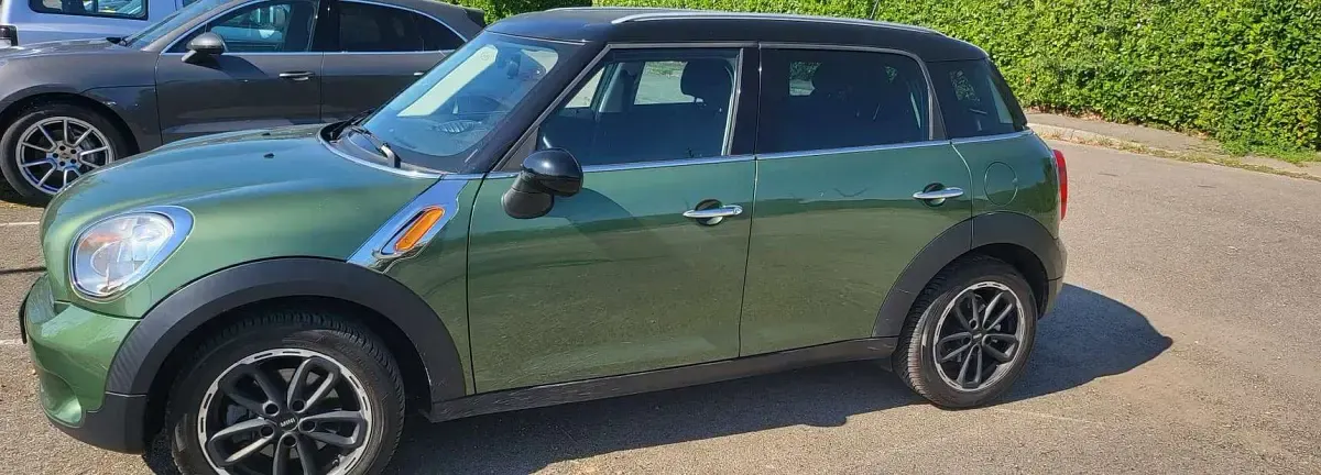 Usata Mini Countryman Business 90 CV (66 kW) 2015 Verde SUV