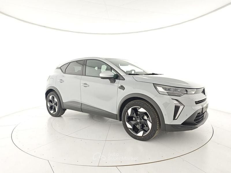 Gray Usata 2025 Renault Captur Techno SUV | 20.900 € (Buon prezzo) - Immagine 1/4