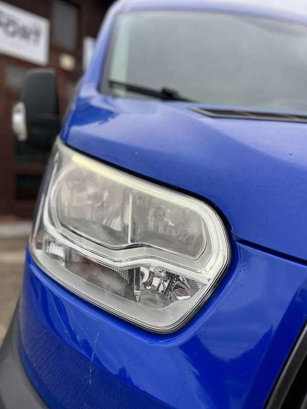 Usata Ford Transit 105 CV (77 kW) 2016 Blu/azzurro Furgone
