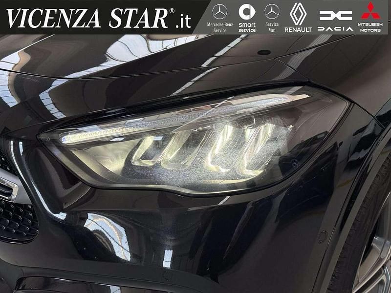 Usata Mercedes GLA180 Premium 136 CV (100 kW) 2023 Nero SUV