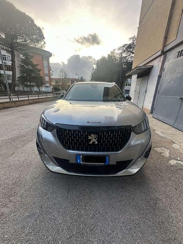 Usata Peugeot 2008 GT-line 131 CV (96 kW) 2022 SUV