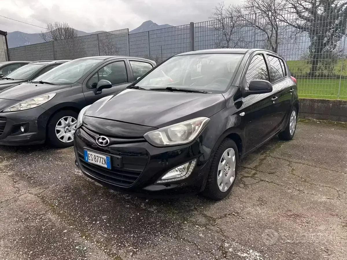 Usata Hyundai i20 86 CV (63 kW) 2013 Utilitaria