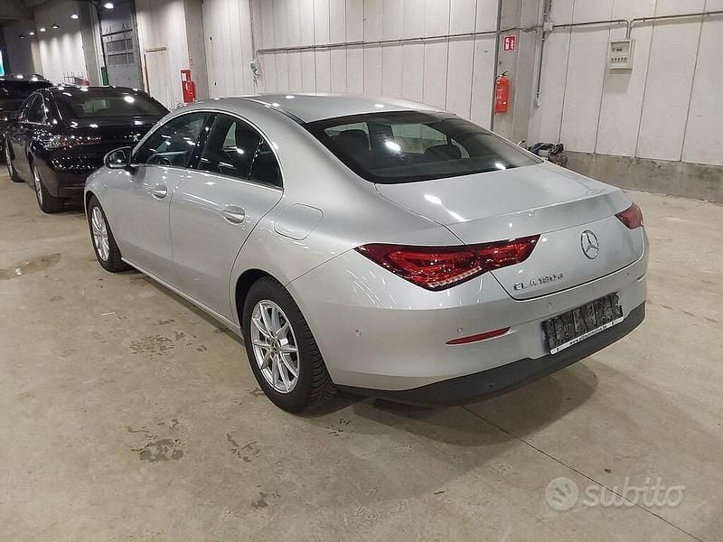 Usata Mercedes CLA180 Business 116 CV (85 kW) 2022 Grigio Berlina