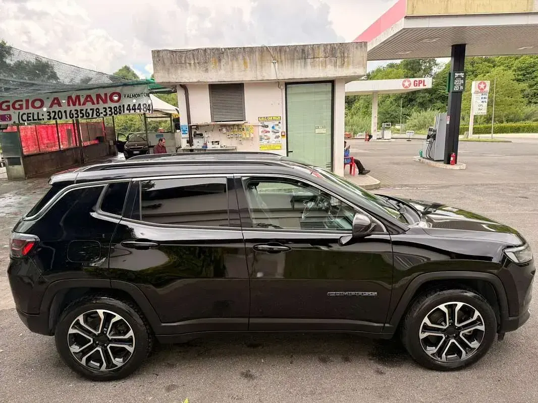 Usata Jeep Compass 179 CV (131 kW) 2022 SUV