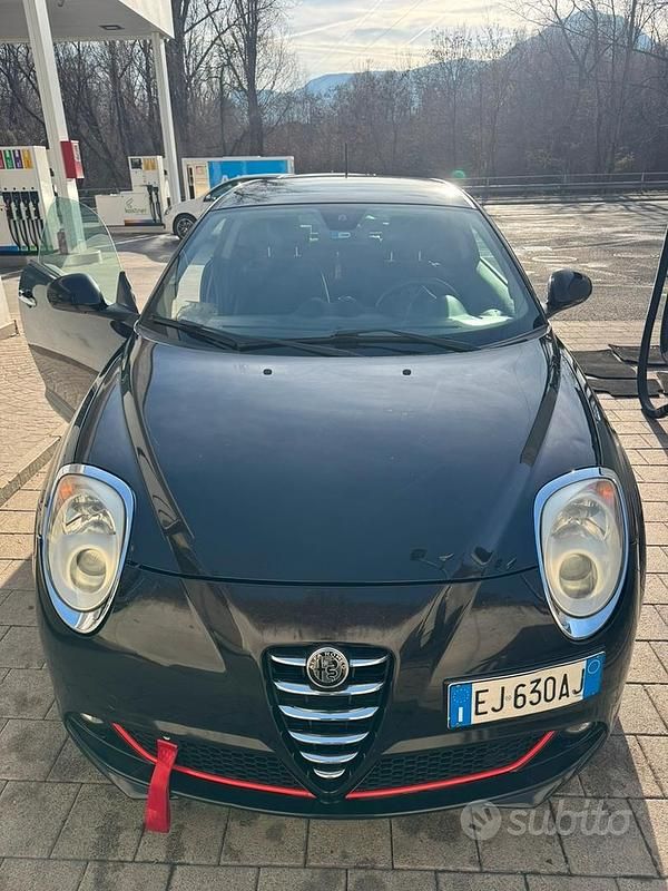 Usata Alfa Romeo MiTo 95 CV (69 kW) 2011 Nero Utilitaria
