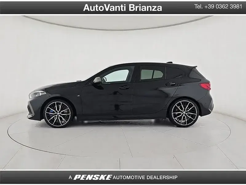Usata BMW M135 Comfort Edition 306 CV (225 kW) 2021 Nero Utilitaria