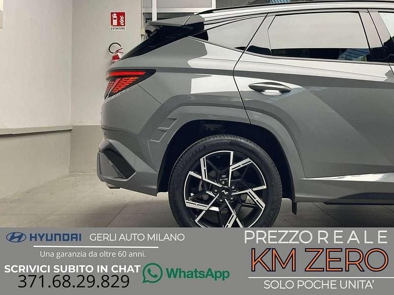 Abyss black / ecotronic grey/ Nuova 2025 Hyundai Tucson N Line SUV | 33.858 € (Buon prezzo) - Immagine 1/4