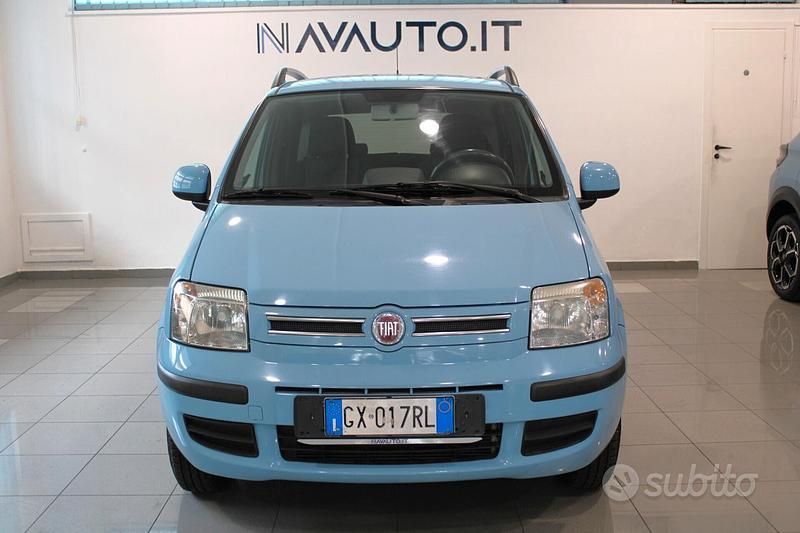 Usata Fiat Panda Dynamic 70 CV (51 kW) 2011 Blu Utilitaria