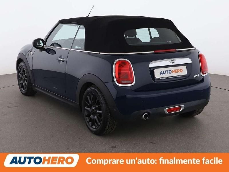 Usata Mini One Cabriolet 102 CV (75 kW) 2019 Blu Cabrio