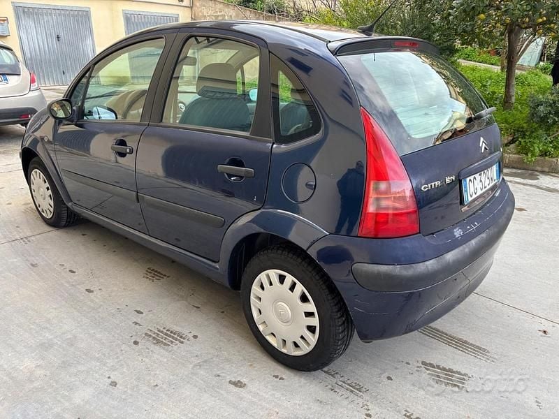 Usata Citroën C3 59 CV (43 kW) 2004 Blu Berlina