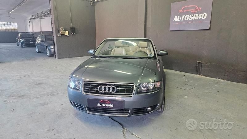 Usata Audi A4 Cabriolet 163 CV (119 kW) 2005 Grigio Cabrio