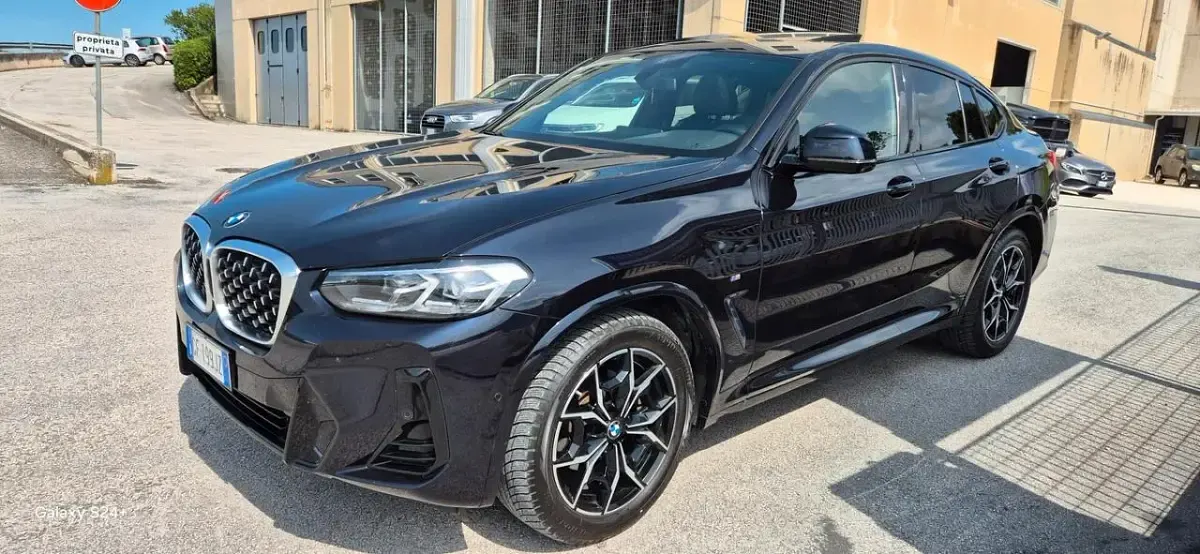 Usata BMW X4 M Sport 190 CV (139 kW) 2021 Blu SUV