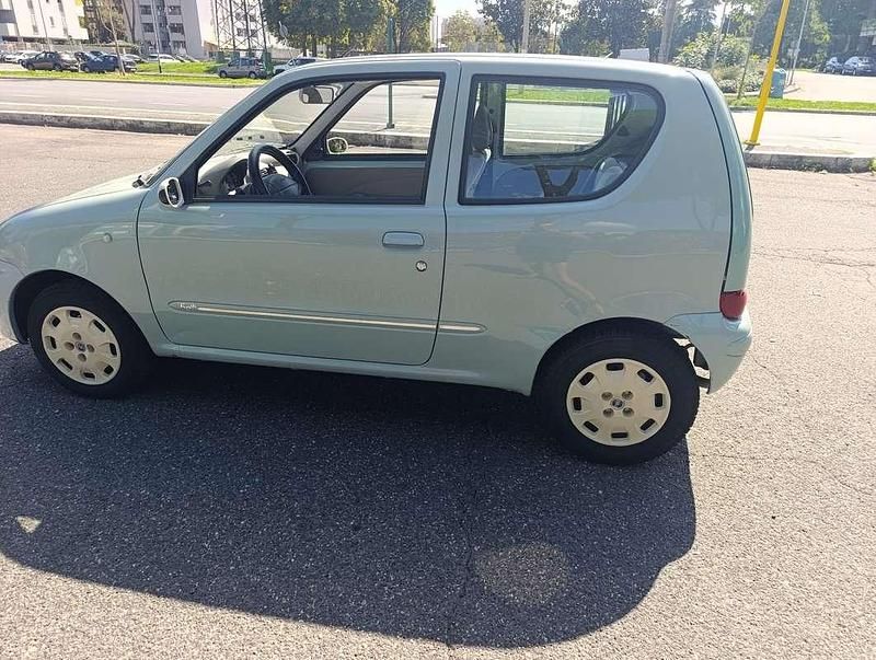 Usata Fiat 600 Active 54 CV (39 kW) 2007 Utilitaria