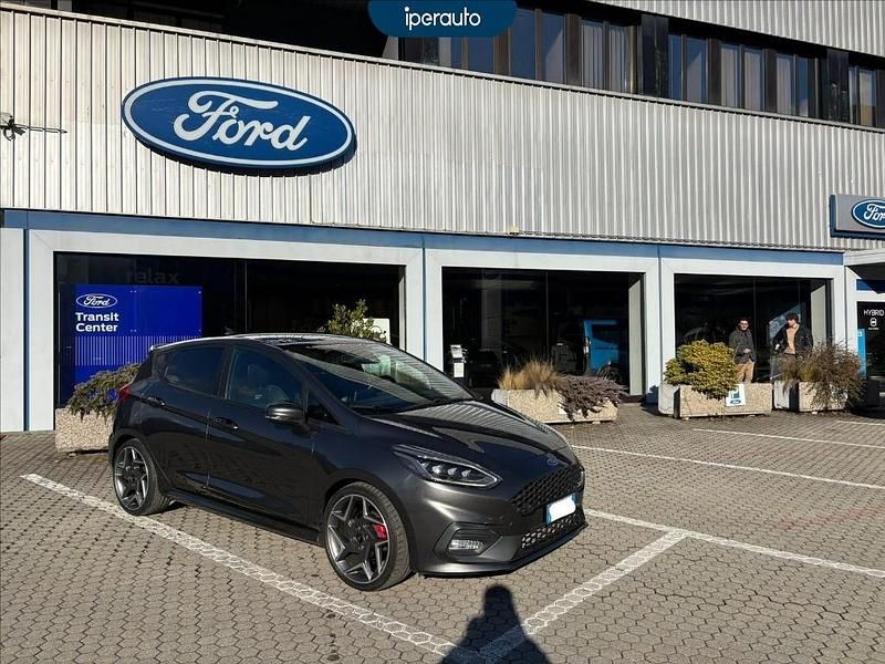 Usata Ford Fiesta Performance Edition 205 CV (150 kW) 2020 Grigio metallizzato Utilitaria