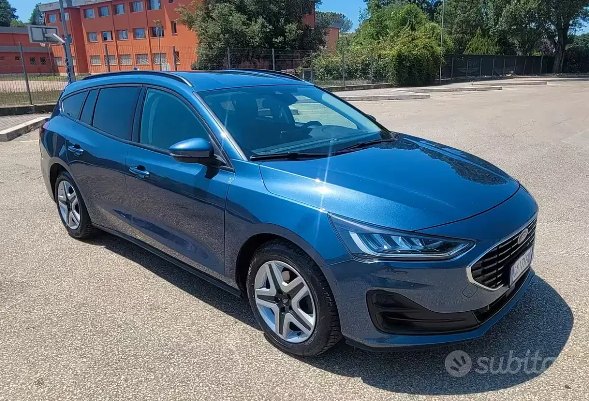 Usata Ford Focus Business Edition 120 CV (88 kW) 2022 Bluazzurro Station wagon