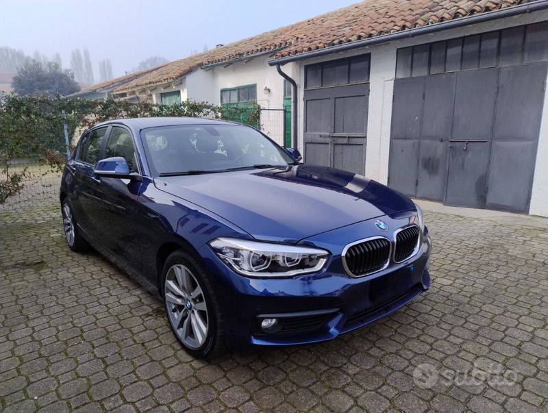 Usata BMW 118 Advantage 150 CV (110 kW) 2015 Blu/azzurro Utilitaria