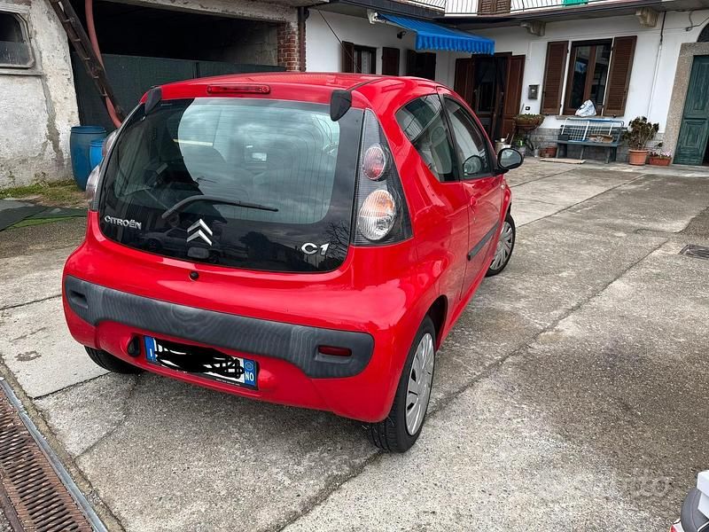 Usata Citroën C1 68 CV (50 kW) 2008 Rosso Utilitaria