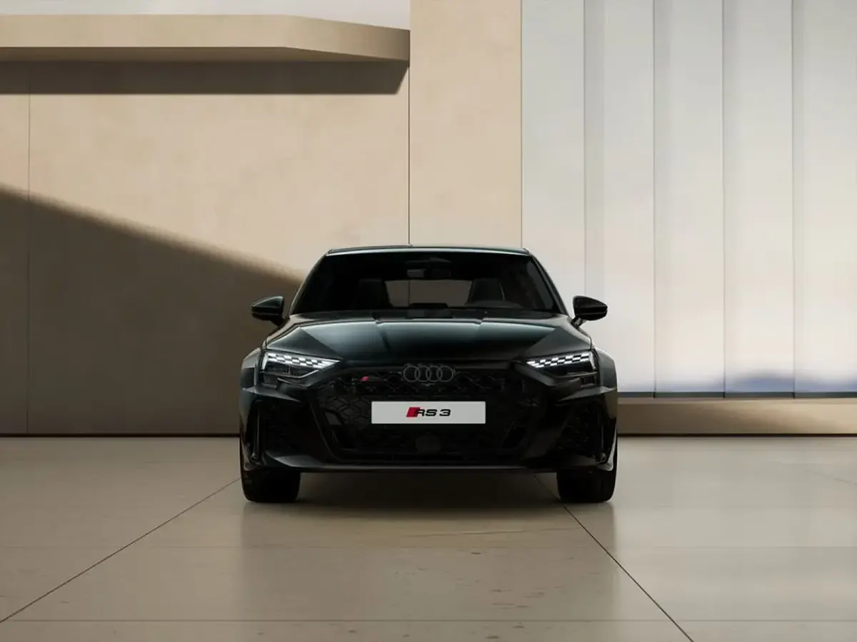 Nuova Audi RS3 Comfort 400 CV (294 kW) 2026 Nero mito metallizzato Berlina