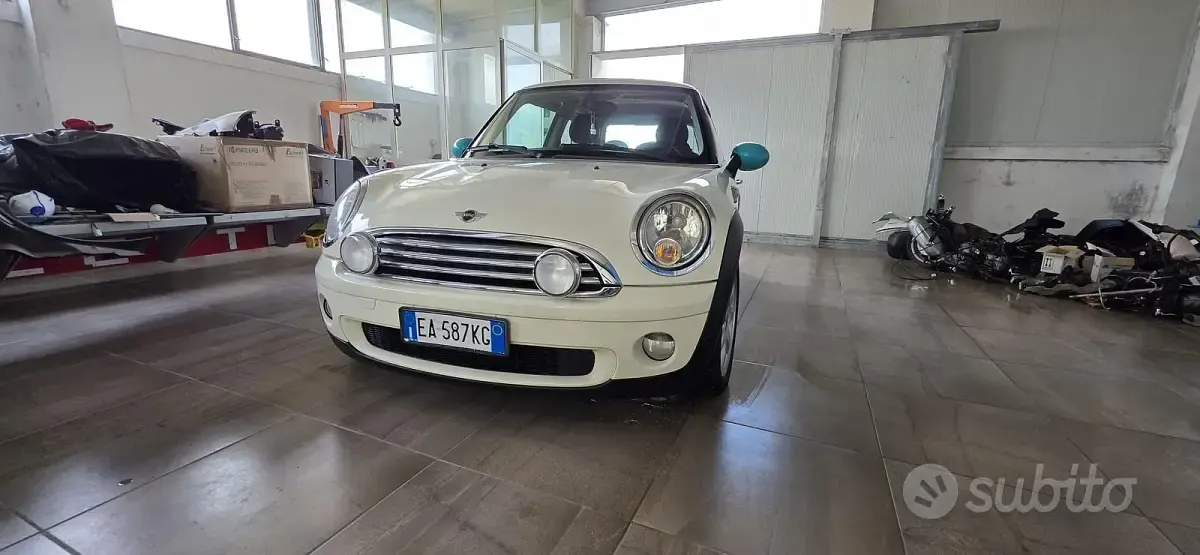 Usata Mini Cooper 88 CV (64 kW) 2011 Utilitaria