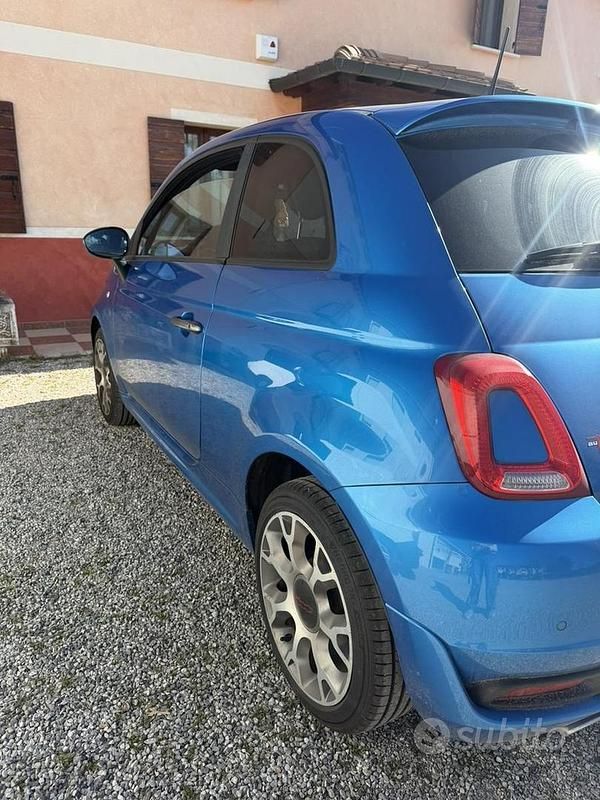 Usata Fiat 500 Sport 69 CV (50 kW) 2019 Blu Utilitaria