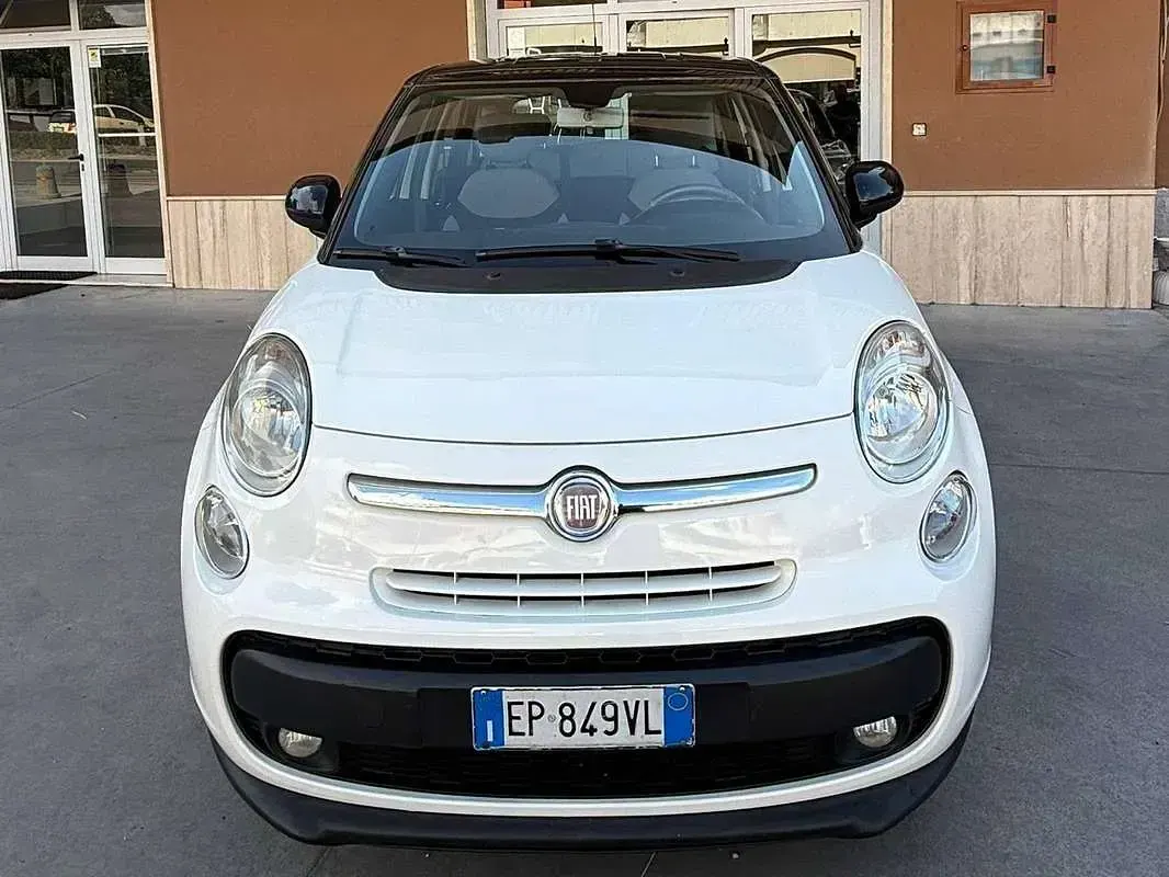 Usata Fiat 500L Lounge 84 CV (61 kW) 2013 Bianco Monovolume