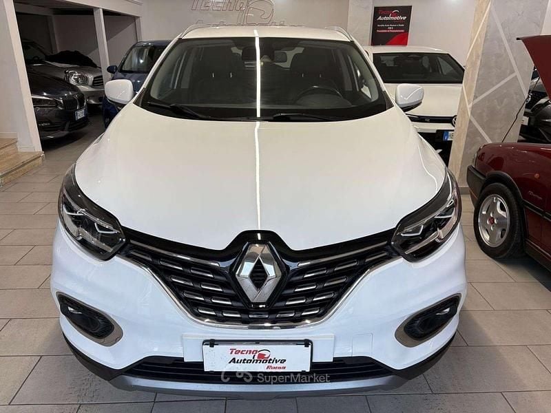 Usata Renault Kadjar Intens 116 CV (85 kW) 2022 Bianco ghiaccio metallizzato SUV