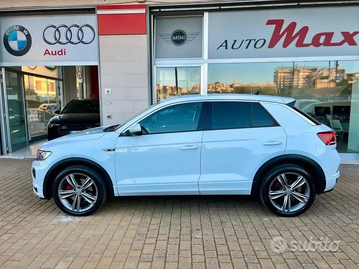 Usata VW T-Roc R-line 150 CV (110 kW) 2019 Bianco SUV