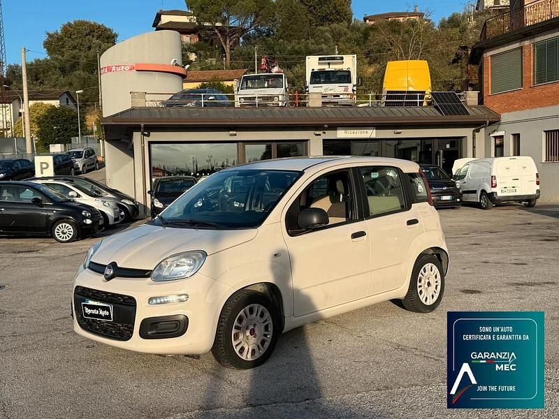 Usata Fiat Panda Lounge 95 CV (69 kW) 2015 Beige Utilitaria