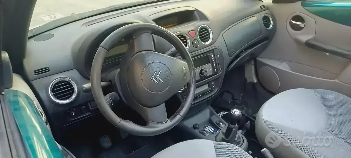 Usata Citroën C3 68 CV (50 kW) 2008 Grigio Cabrio