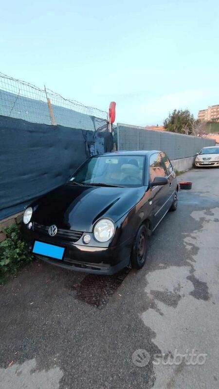 Nero Usata 2003 VW Lupo Due volumi | 900 € (Buon prezzo) - Immagine 1/4