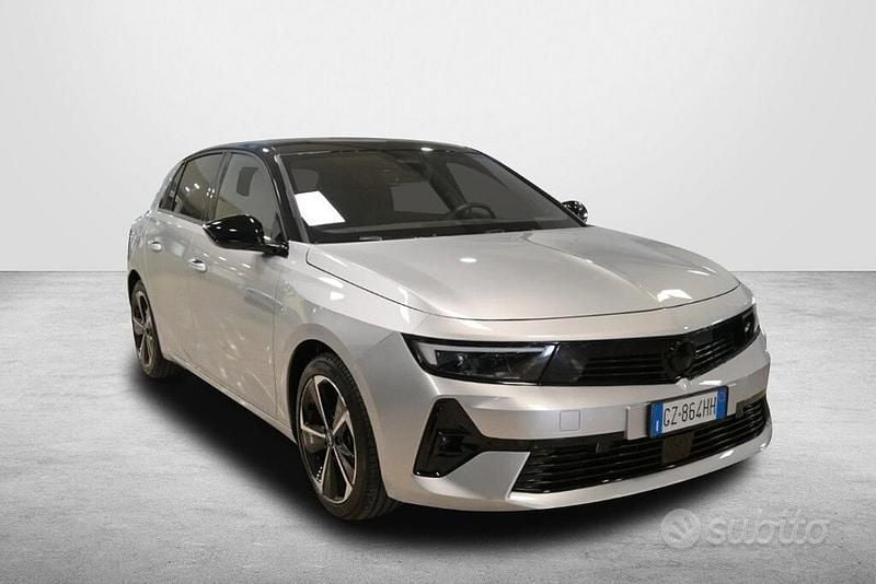 Usata Opel Astra 131 CV (96 kW) 2025 Grigio Berlina