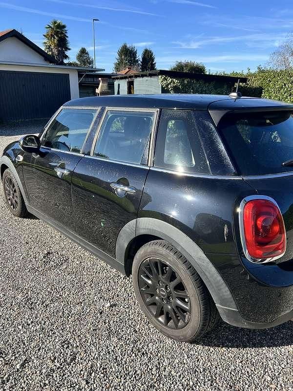 Usata Mini One D Business 95 CV (69 kW) 2015 Utilitaria