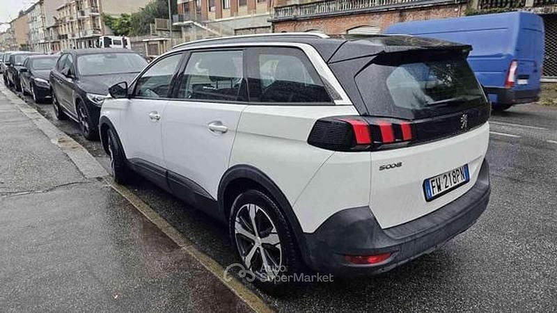 Usata Peugeot 5008 Active 131 CV (96 kW) 2019 Bianco Monovolume