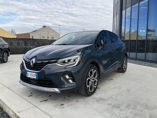 Usata Renault Captur Intens 100 CV (73 kW) 2021 Blu SUV